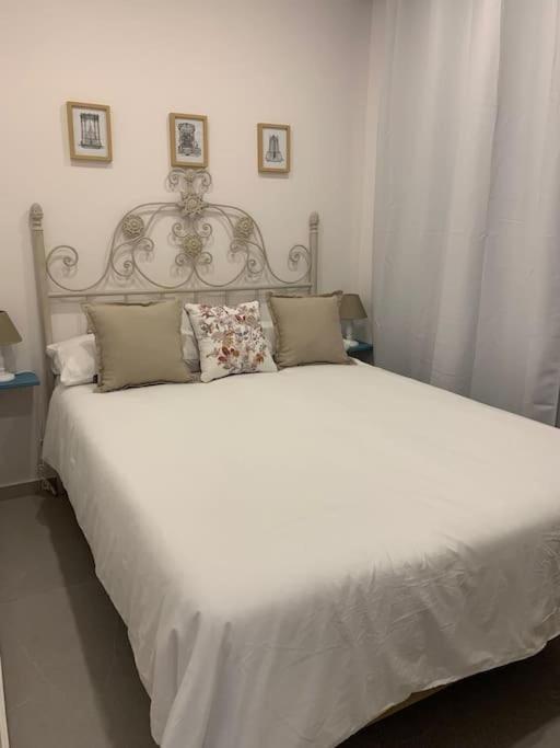 Apartamento En Centro Historico Cerca De La Playa Cádis Exterior foto